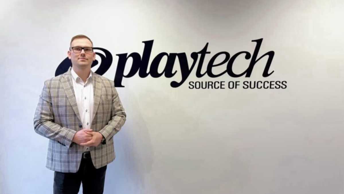 Tomasz Mogiła Playtech rynek gier mobilnych