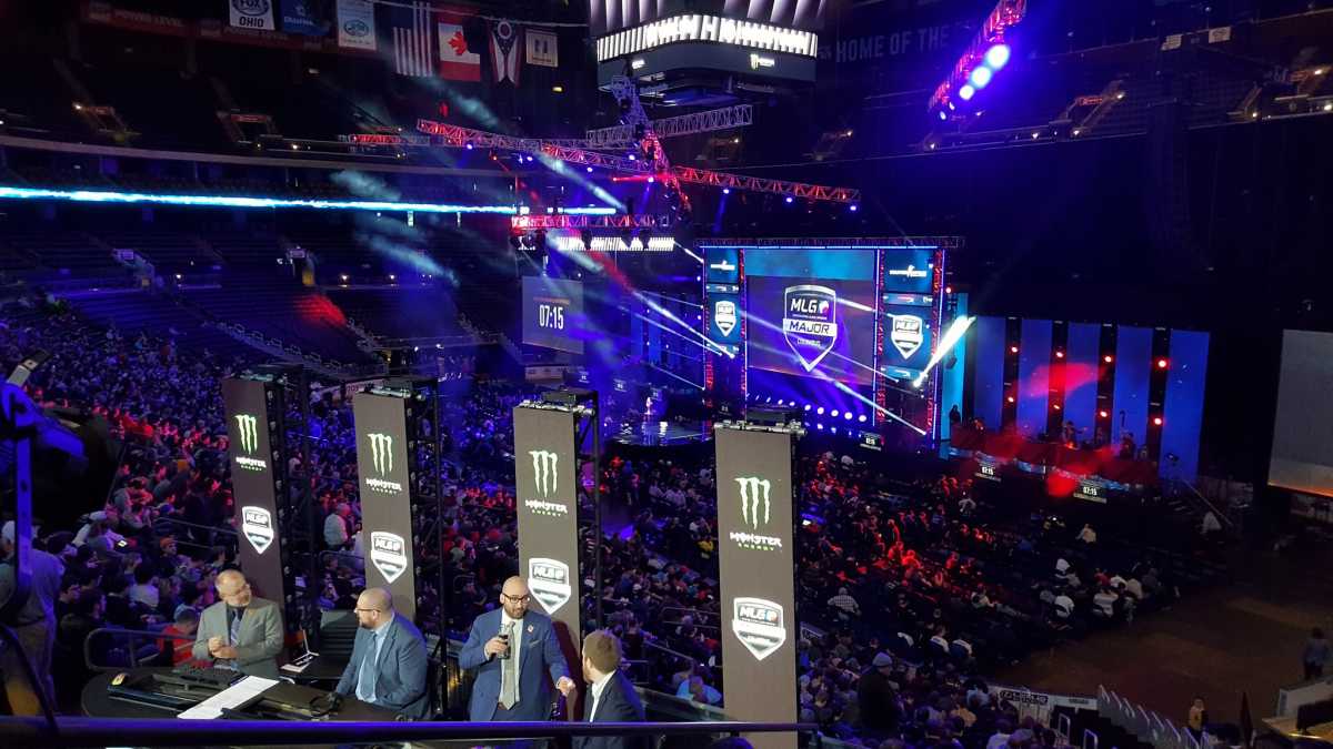Counter Strike e-sport zarobki graczy
